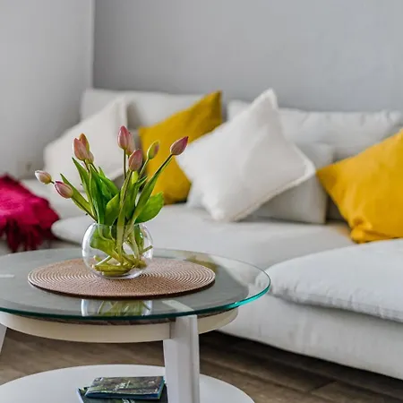 Modern Retreat Διαμέρισμα