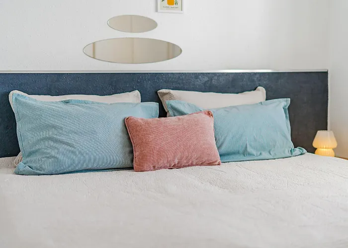 Апартаменты Modern Retreat *