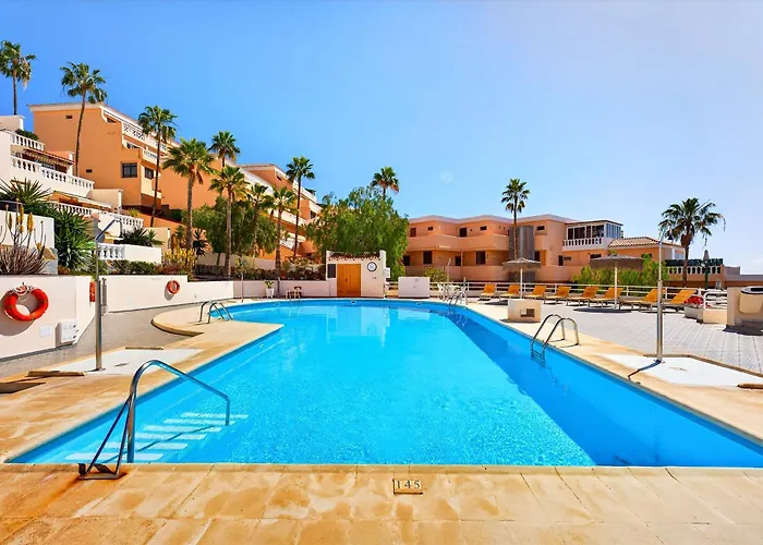 Modern Retreat Апартаменты Адехе