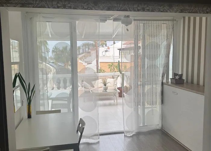 Modern Retreat 아데제