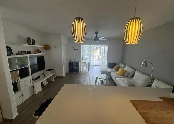 Modern Retreat 아파트 *