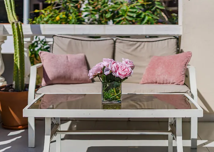 아파트 Modern Retreat 아데제